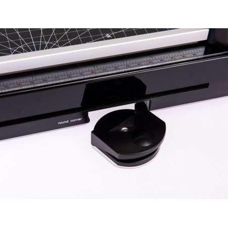 Laminátor AVELI Combi A4