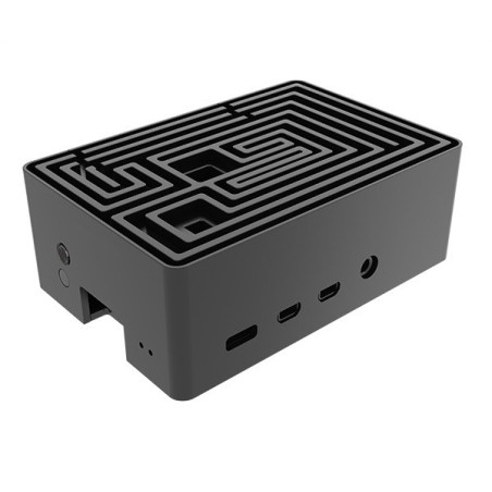 skriňa AKASA Maze Pro
