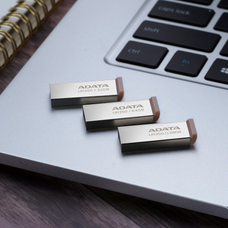 ADATA UR350/128GB/USB 3.2/USB-A/Čierna