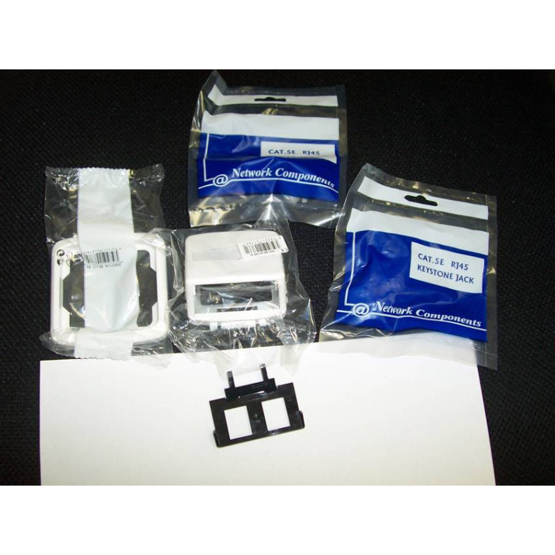 Dvojzásuvka ABB TANGO 2xRJ45 Cat5e UTP biela