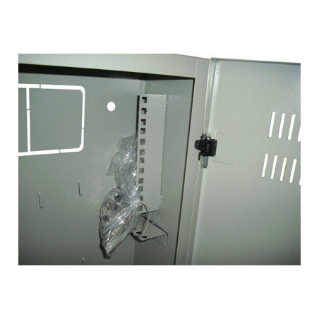 Datacom 19" rozvádzač 4U+2U/150mm plech.dvere