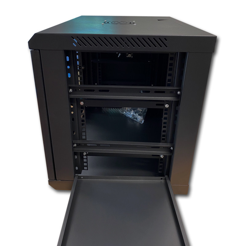 Datacom 19" rozvádzač 9U/450 mm (sklo) čierny