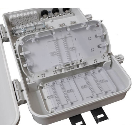 Optický FTTH spojovací box pre 24 pigtailov vr.