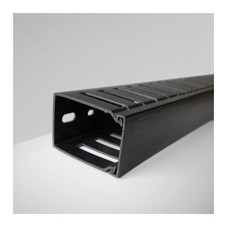 CABLE MANAGER 1U 60x40 (2M) BLACK