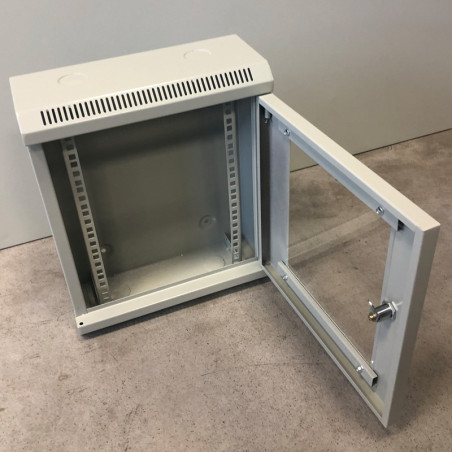 10" rack jednodielny 9U/140 DATACOM Šedý Skl. dv.