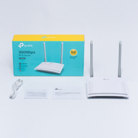 TP-Link TL-WR820N 300Mb/s Wireless N Router, 3x10/100 RJ45, rodičovská kontrola, 2x5dBi anténa