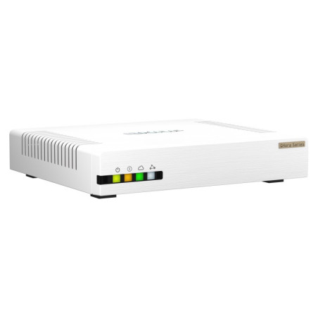 QNAP SD-WAN router QHora-321 (4jadrový procesor, 4GB DDR4 RAM, 6x 2,5GbE)