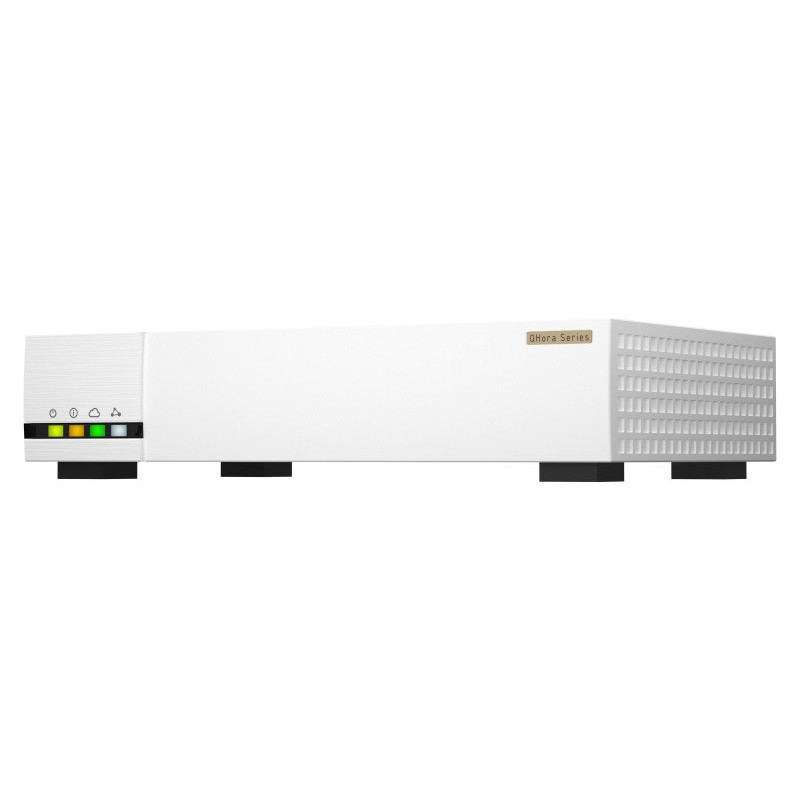 QNAP SD-WAN router QHora-322 (4jadrový procesor, 4GB DDR4 RAM, 6x 2,5GbE, 3x 10GbE, 1x USB 3.2 Gen1)
