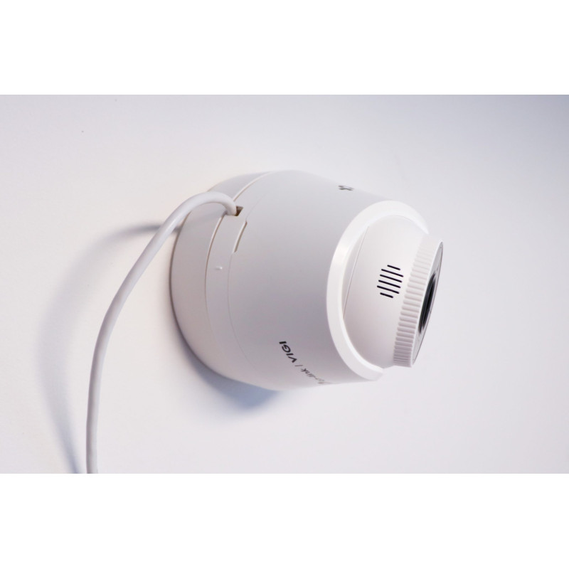 TP-LINK držiak s káblovou krytkou pre kamery VIGI C400/C440/C440-W na stenu alebo strop biely