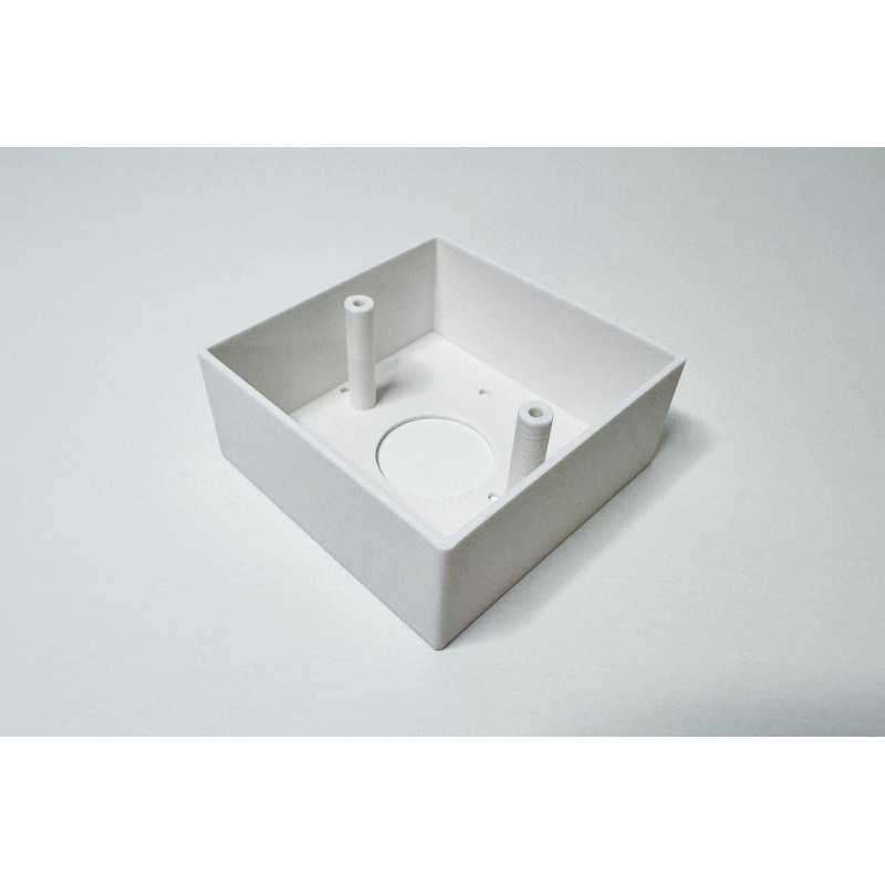 TP-LINK držiak s káblovou krytkou pre EAP115/250/650-Wall a TAPO S210/S220 na stenu, biely