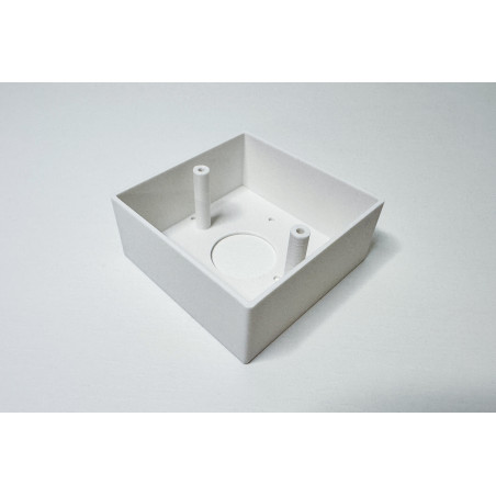 TP-LINK držiak s káblovou krytkou pre EAP115/250/650-Wall a TAPO S210/S220 na stenu, biely