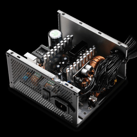 Adata XPG PYLON zdroj 550W 80+BRONZE