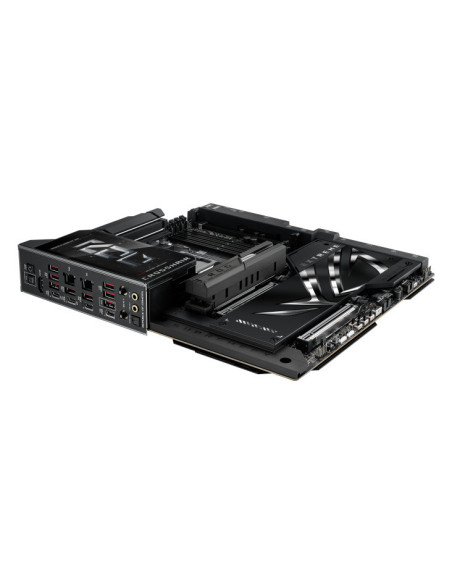 ASUS ROG CROSSHAIR X870E EXTREME