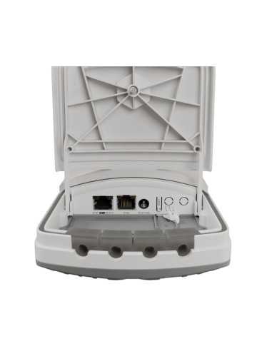 MikroTik wAPGR-5HaxD2HaxD&R11e-LTE7, wAP ax LTE7 kit