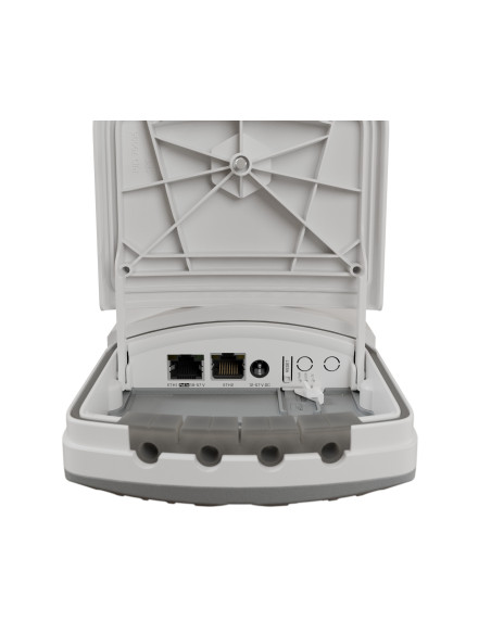 MikroTik wAPGR-5HaxD2HaxD&R11e-LTE7, wAP ax LTE7 kit