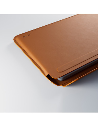 Epico Leather Sleeve MacBook Pro 13,3"/Air 13,6" - hnedá