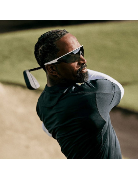 Meta Oakley Vanguard prizm black lenses, white frame
