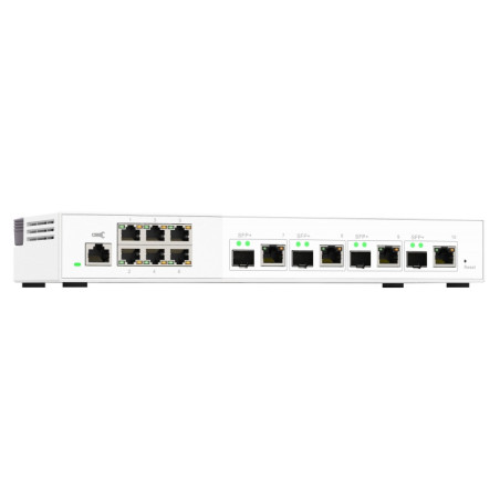 QNAP riadený switch QSW-M2106-4C (6x 2,5GbE RJ45 a 4x kombinované 10GbE SFP+ / 10GbE RJ-45)