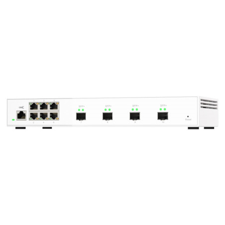 QNAP riadený switch QSW-M2106-4S (6x 2,5GbE RJ45 a 4x 10GbE SFP+)
