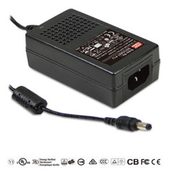 MEANWELL - GST25A05-P1J - Stolný napájací zdroj 5V 25W