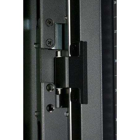 NetShelter AV 42U 600mm Wide x 825 Deep Enclosure with Sides and 10-32 Threaded Rails Black