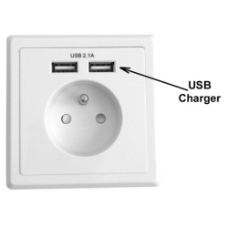 El. zásuvka pod omietku 1x230V+2xUSB 2,1A napájanie