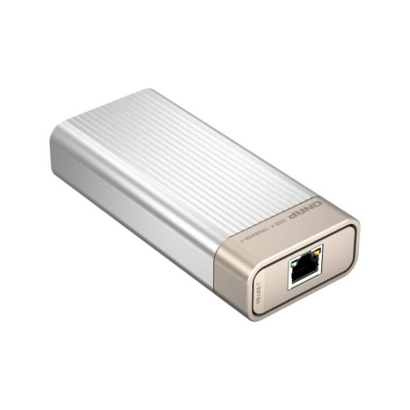 QNAP QNA-UC10G1T - adaptér USB-C 4 (podpora Thunderbolt 3 a 4) na 10GbE NBASE-T (pasívne chladenie)