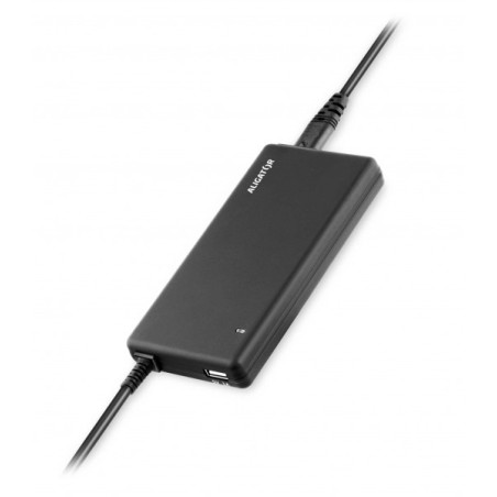 Univerzálny adaptér pre notebooky so 16 výmennými konektormi a USB, 90W
